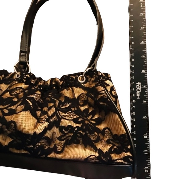 Black Lace & Nude Lined Handbag Perfect with LBD Vegan Leather Trim - Picture 3 of 9